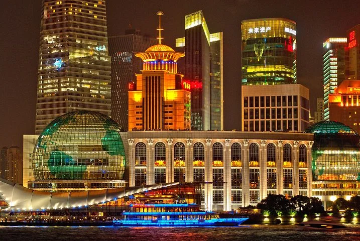 shanghai-673087__480.jpg