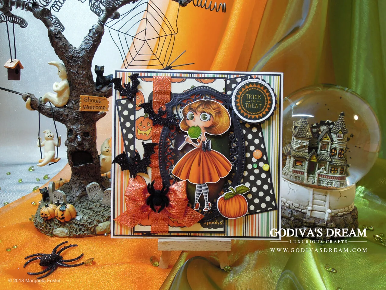 Trick or Treat Halloween Card "Give Me Something Good to Eat" by Godiva's Dream. Halloween wouldn’t be Halloween without trick or treating. This cheery, colourful project is all about the yummy stuff with a bit of seasonal spookiness thrown in. #cardmaking #papercrafting #handmadehalloween #halloweencrafts #halloweencard #stamping