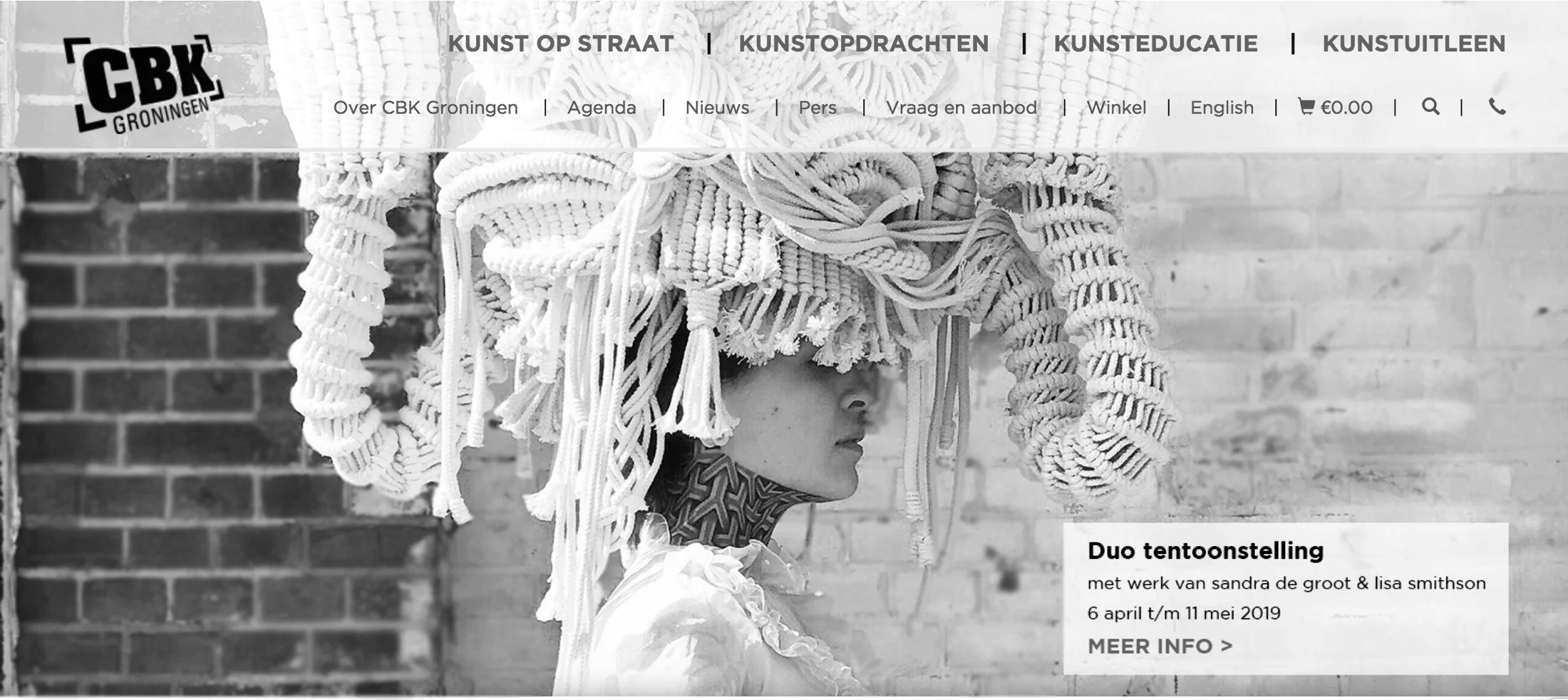 photo | kNOT sculpture ‘Master’ | model: Inez Lopez | photo-concept-styling-design by Atelier Chaos | Sandra de Groot