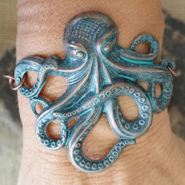 AnniFrohlichJewelryOctopus2.jpg