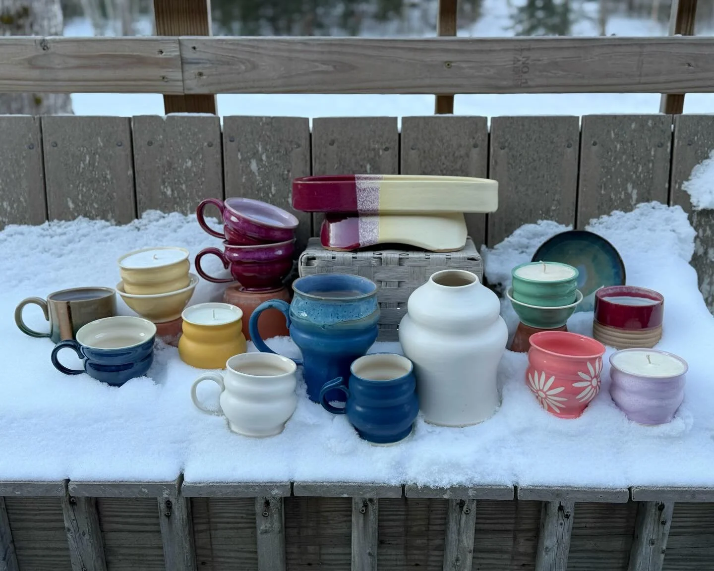 This Christmas, my sweet grandfather &ldquo;ordered&rdquo; presents for the whole family from me 💛 I loved picking all these pieces out for my Southern family! 

#wheelthrowing #handmade #ceramics #pottery #glaze