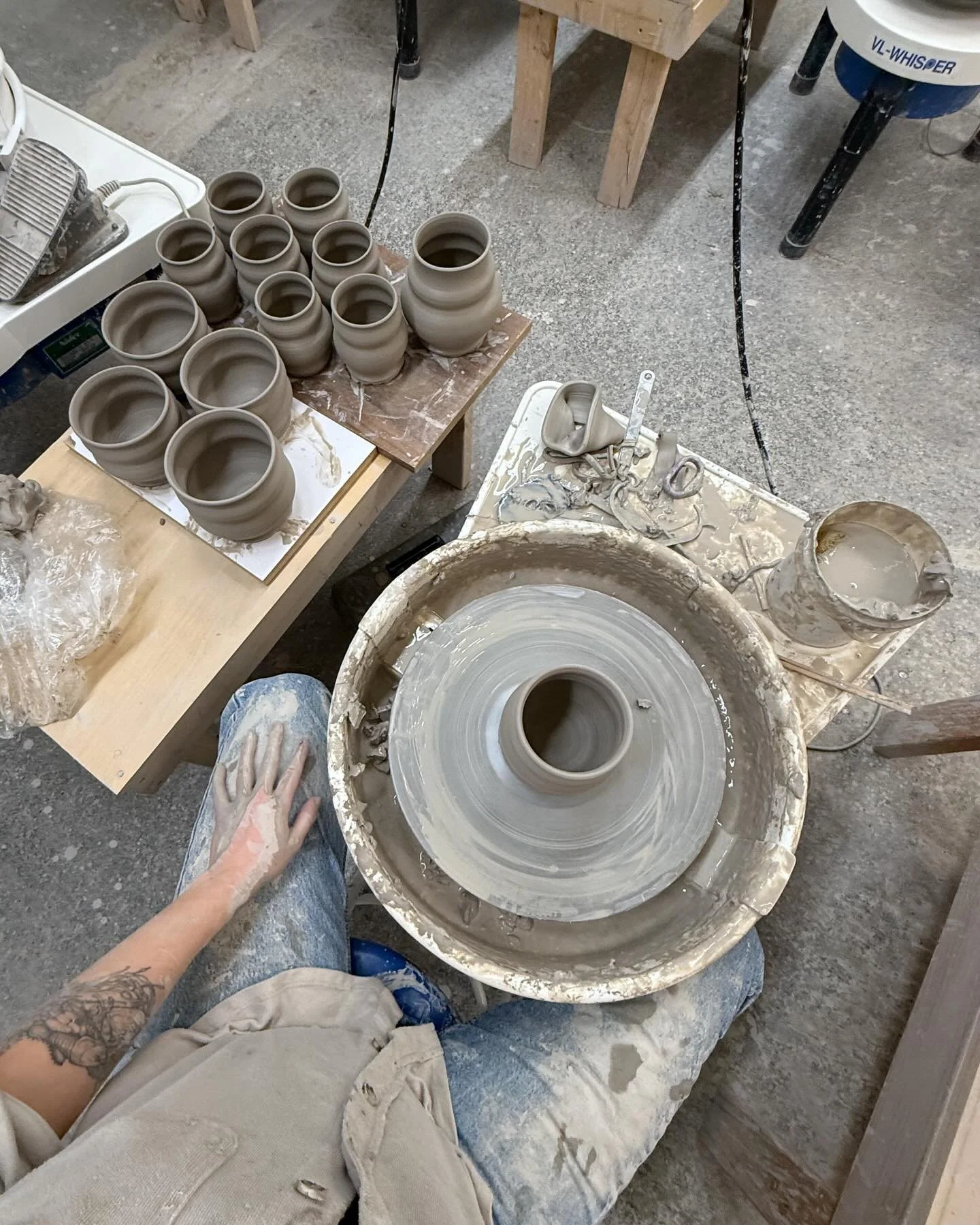 📍Hudson Valley, NY 

#ceramicsstudio #potteryprocess #wheelthrowing