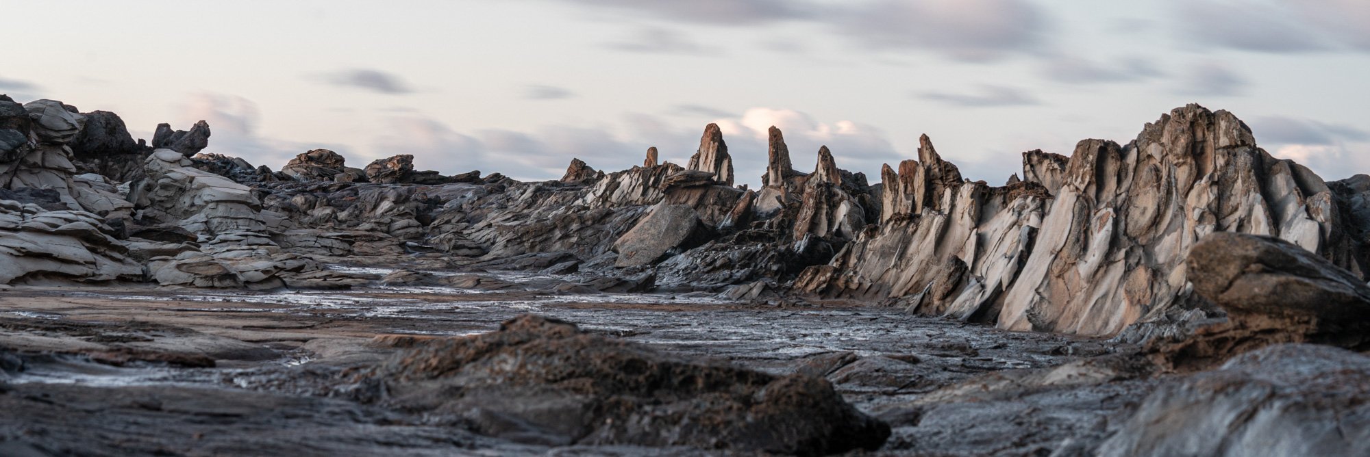 MauiVolcanicRocks.jpg