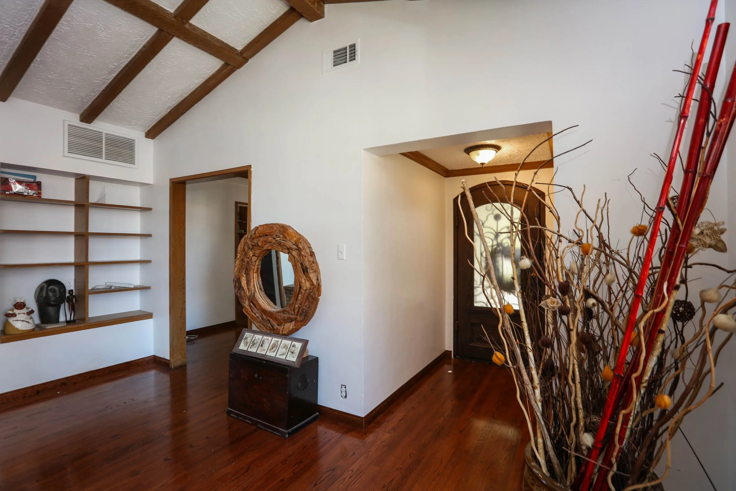 3940 Hubert Ave | $650,000 | SOLD 