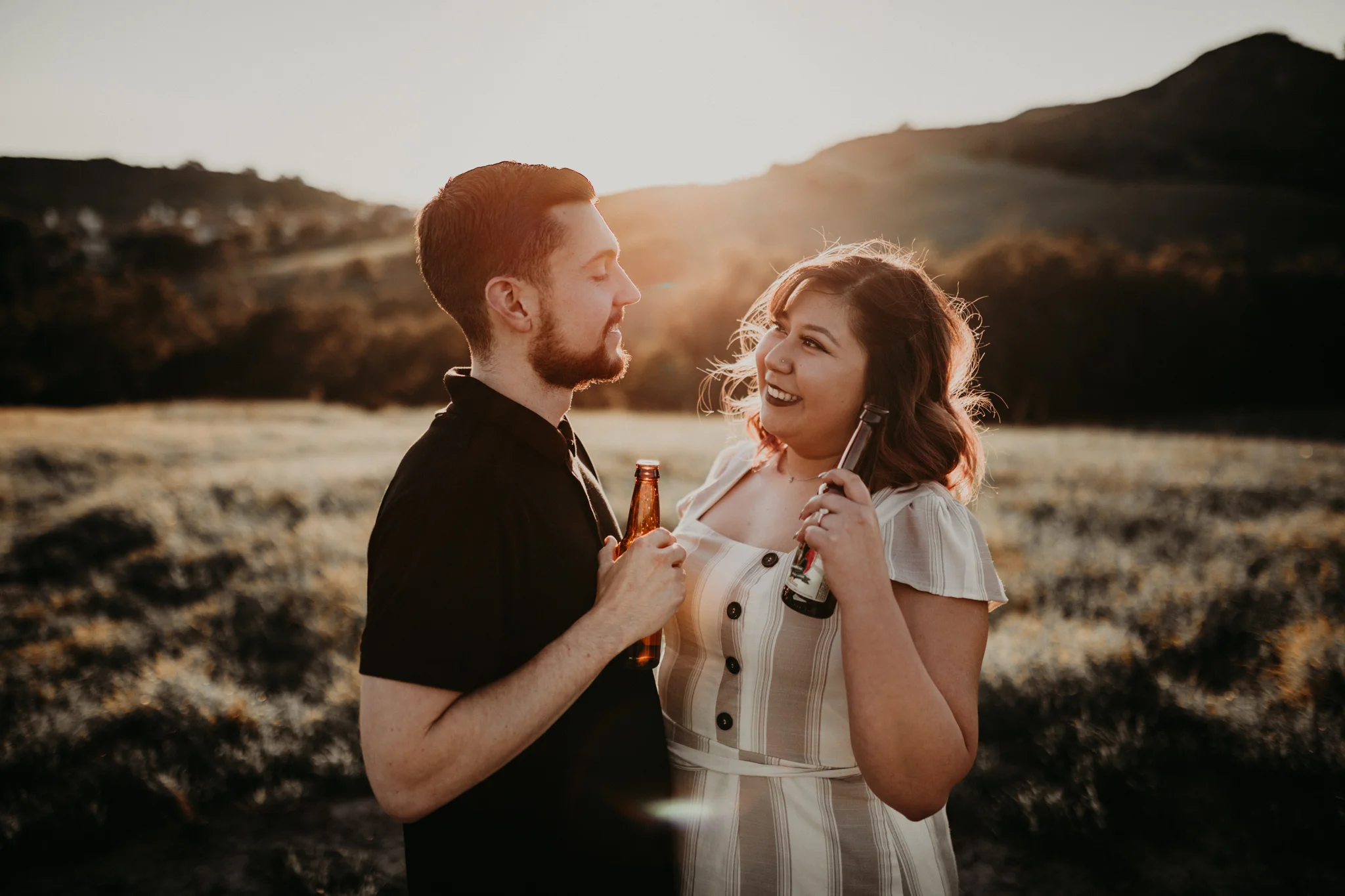 thomas-f-riley-wilderness-park-beer-picnic-engagement-3.jpg