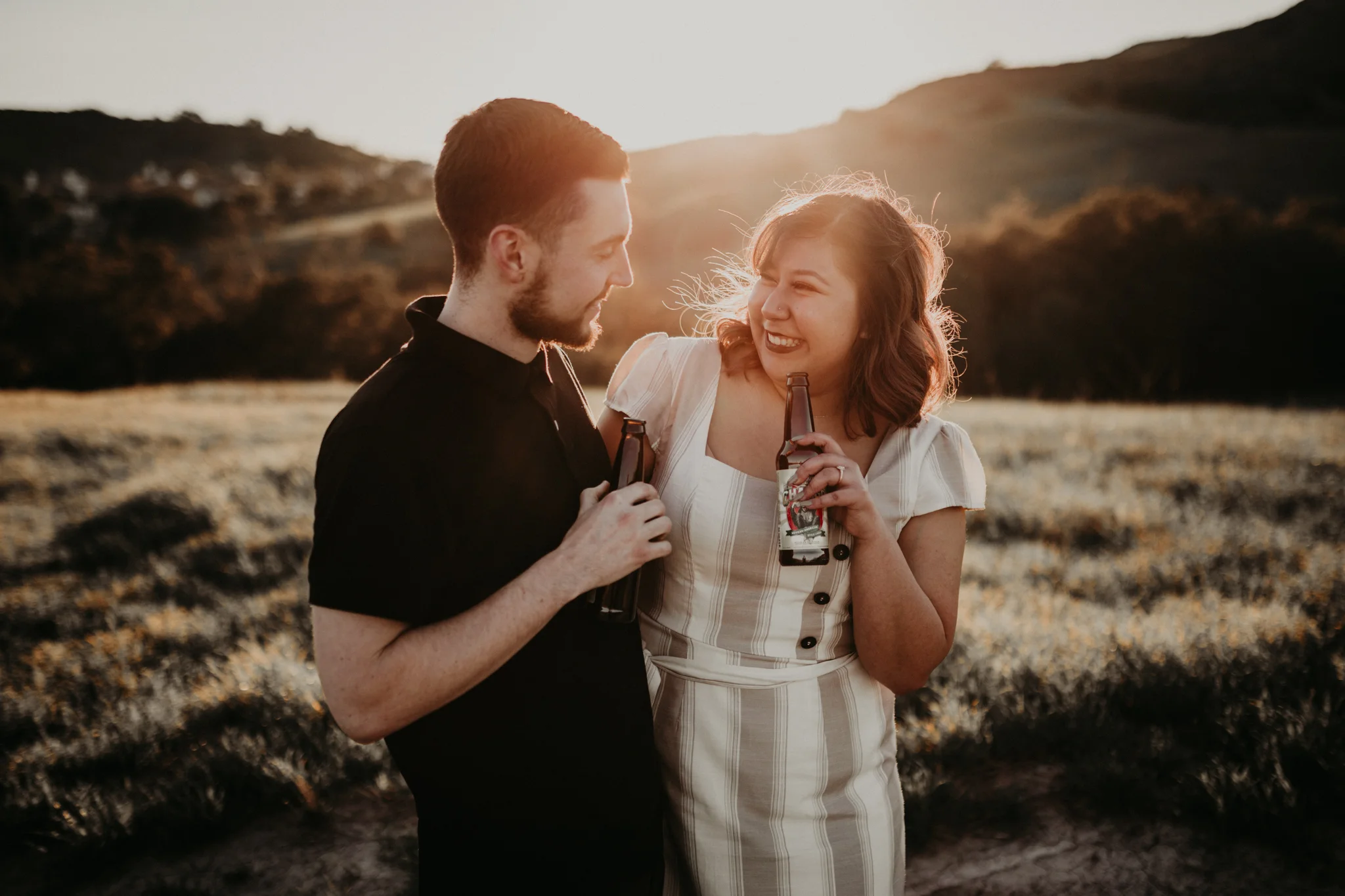 thomas-f-riley-wilderness-park-beer-picnic-engagement-6.jpg