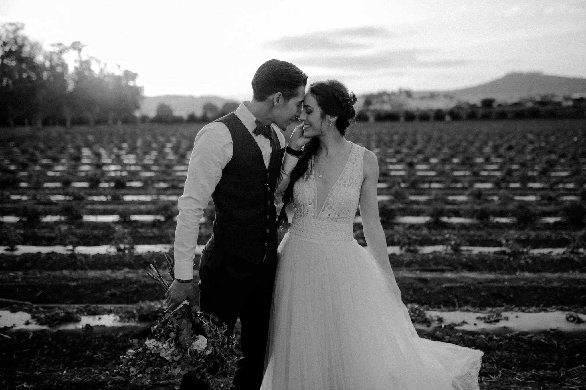 Walnut-Grove-Moorpark-Boho-Geometric-Wedding-Sarah-Linda-Photography-37.jpg