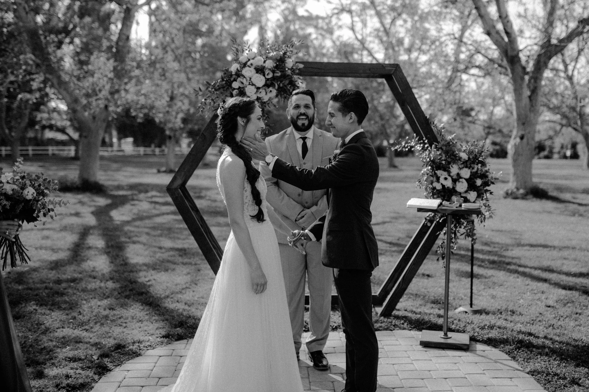 Walnut-Grove-Moorpark-Boho-Geometric-Wedding-Sarah-Linda-Photography=-7.jpg