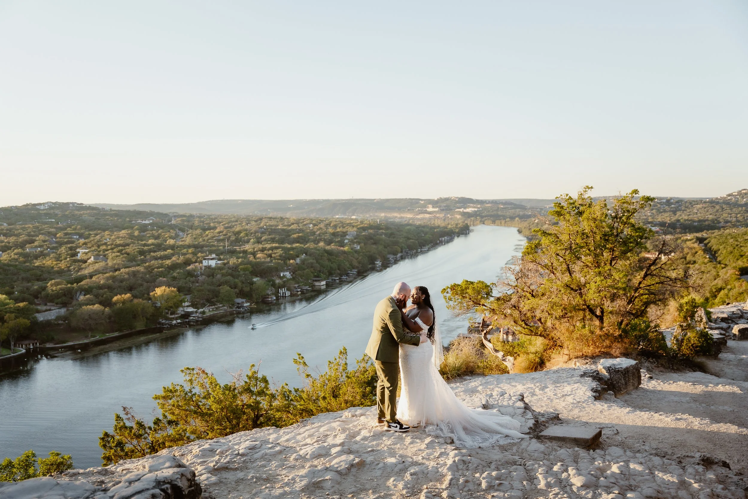 austin-elopement-photographer--sarah-linda-photography-50.jpg