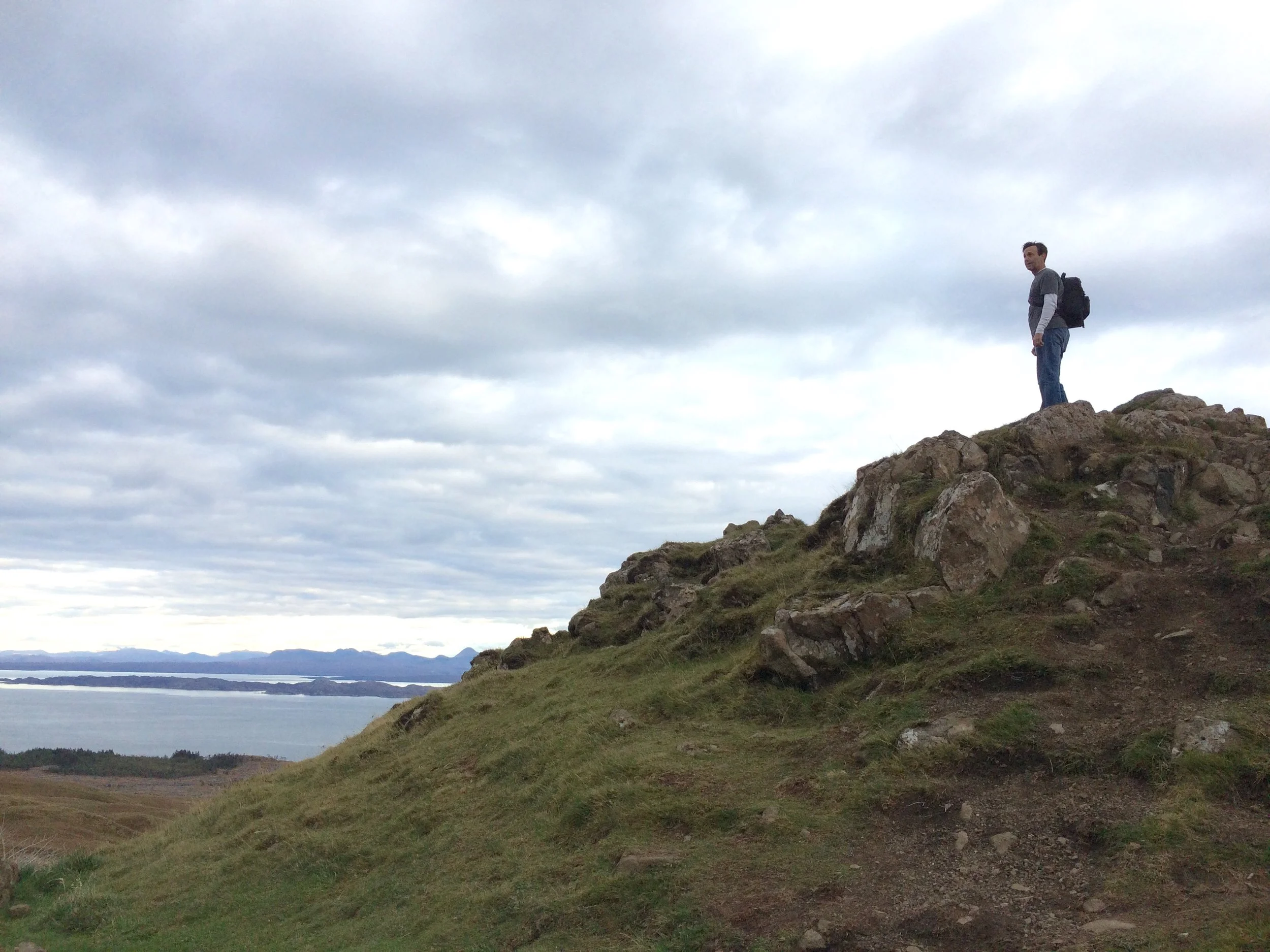 TrailToOldMannStorr.jpg