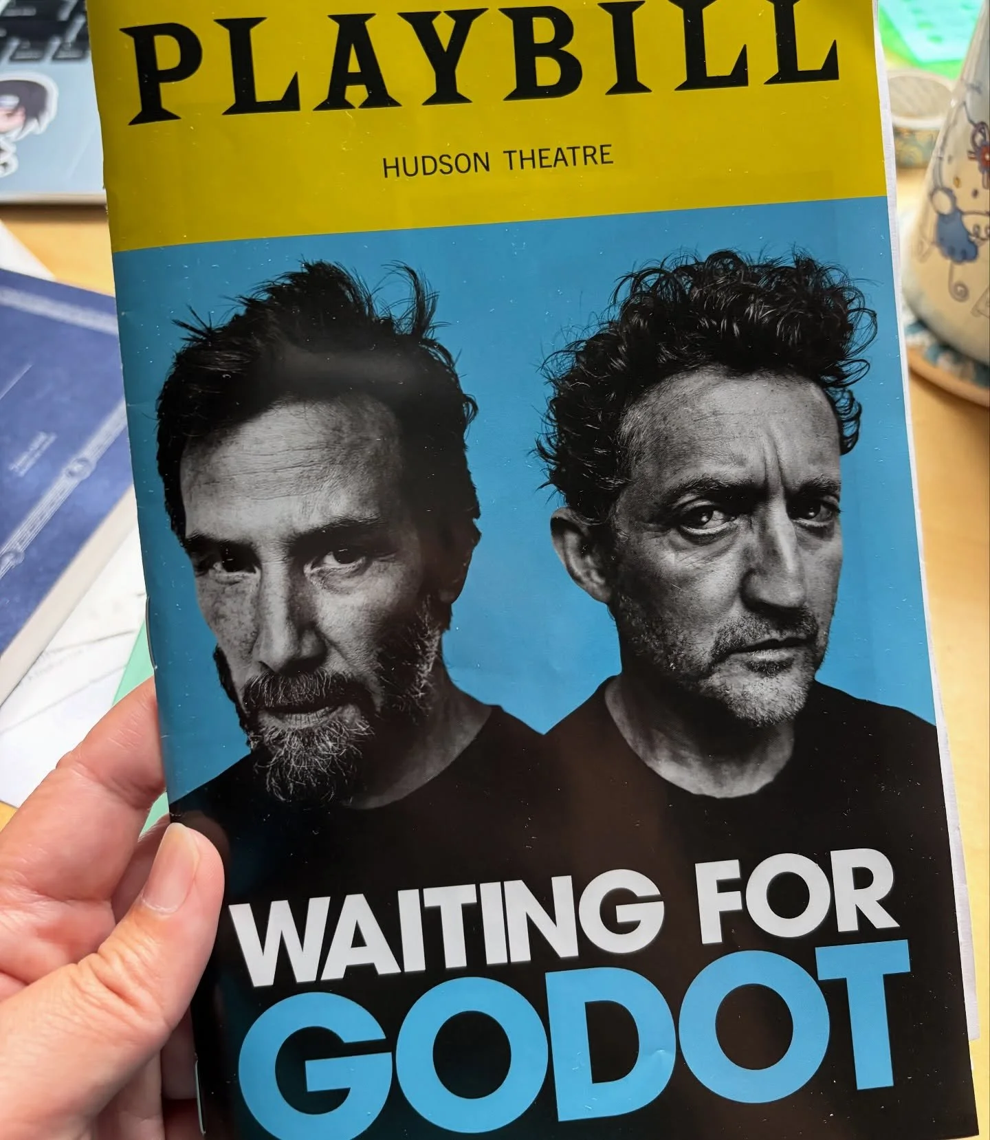 Quick NYC getaway + a long-awaited night with Keanu Reeves and Alex Winter in Waiting for Godot. Read about the trip (and what came after) on the English Scribbles blog [link in bio].

&hellip;
#englishtravels #books #waitingforgodot #keanureeves #al