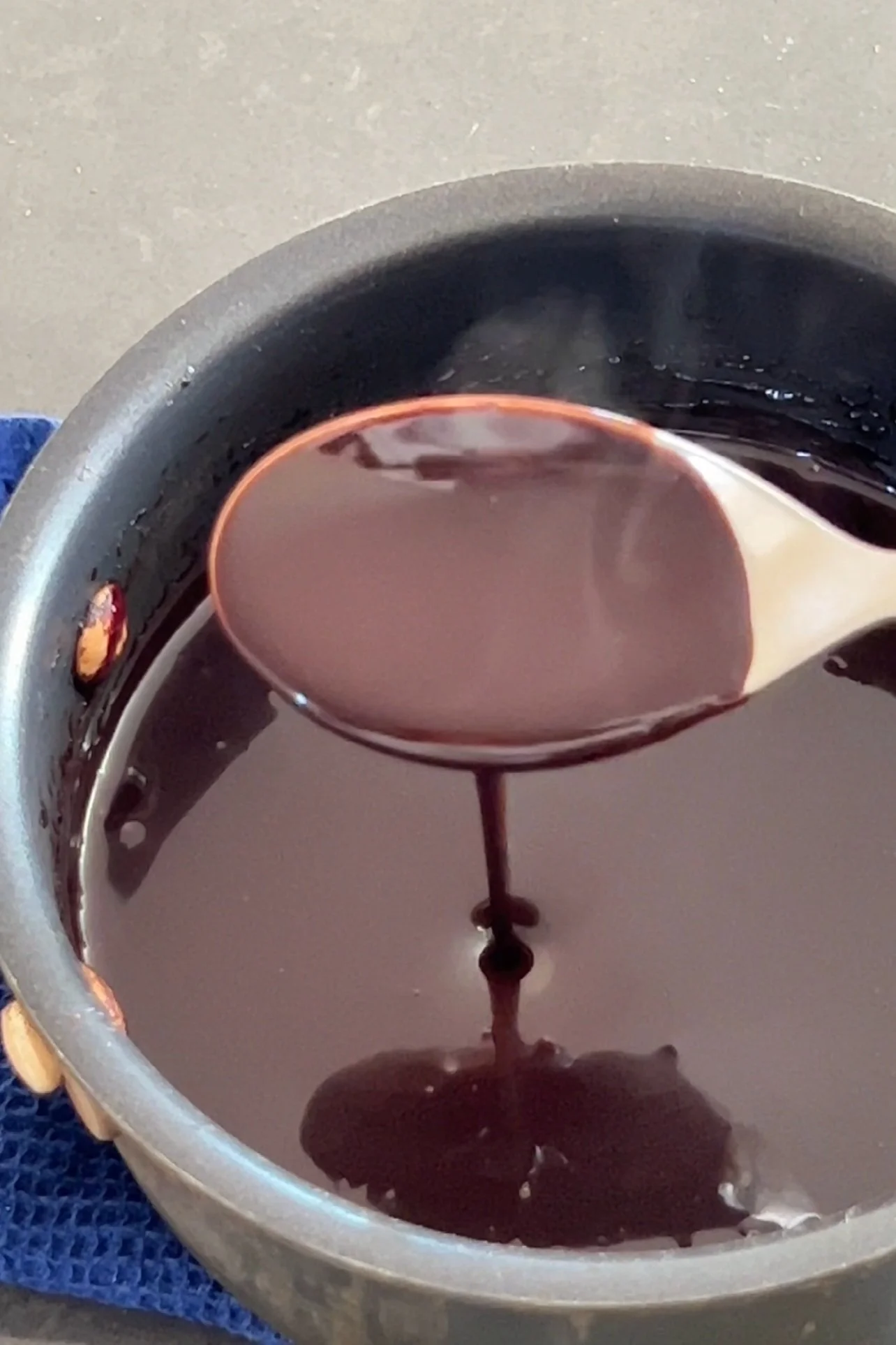 How to Make a Healthier Chocolate Sauce — Alice Sun