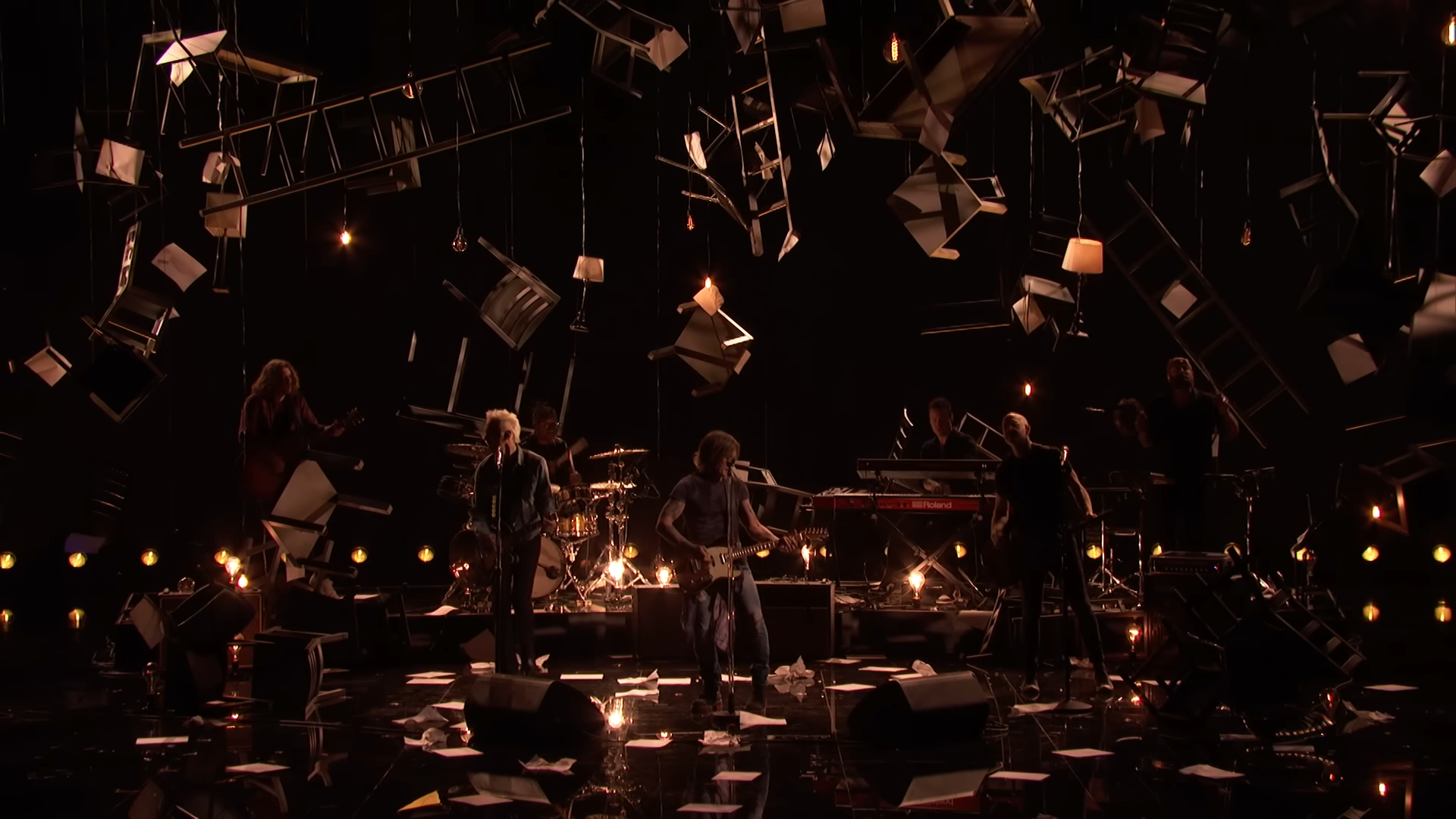 Keith Urban - Messed Up As Me (Live From NBC The Voice)