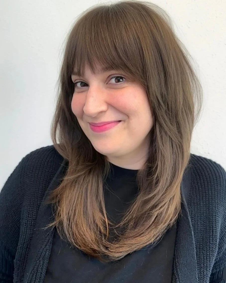 So beautiful. Haircut by Kotay. @hairbykotay 
.
.
.
#westseattle #westseattlesalon #seattlesalon #sustainablesalon #sustainablebeauty #plasticfreesalon #cleanairsalon