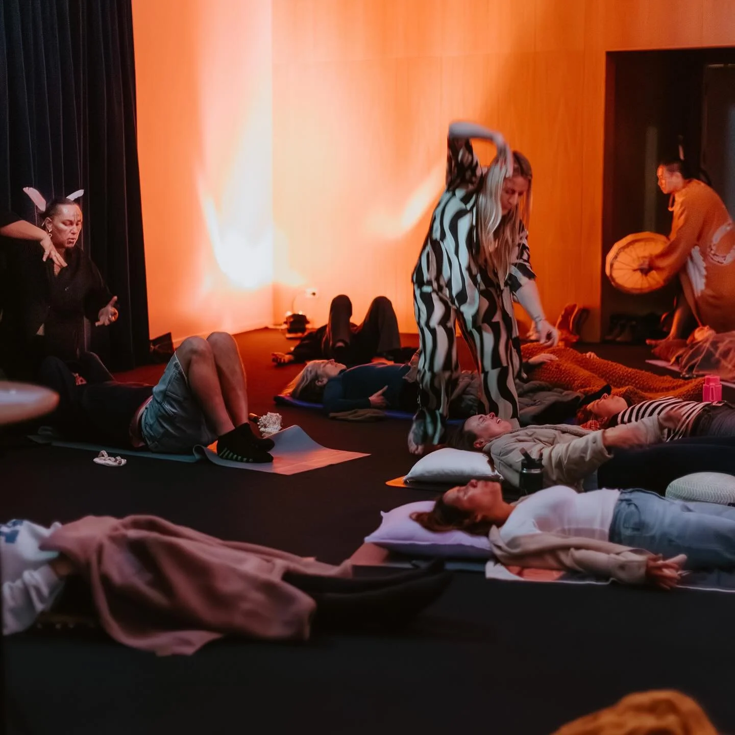 I share these photos with so much love + gratitude for the past week

A celebration of experiencing a full circle moment. Exactly a year ago to the day I was a participant for my first ever Hau Tapu breathwork journey. That experience transformed som