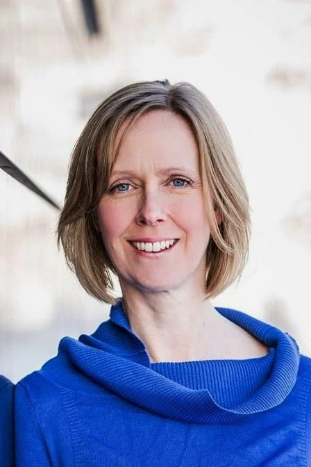 *Michelle Merchant MACP Registered Psychologist www.newleaf-counselling.ca 202-6725 124 AVE Edmonton T5L 4W6 587-336-9976 michellemerchant@newleaf-counselling.ca