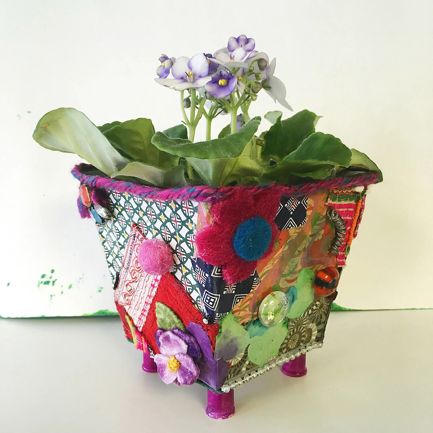 Tin Planter Purple Feet