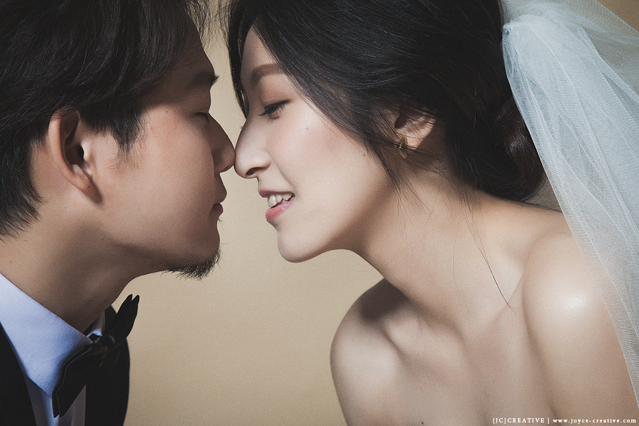 Photo:JC CREATIVE Make up:Eva Hair:Sunner