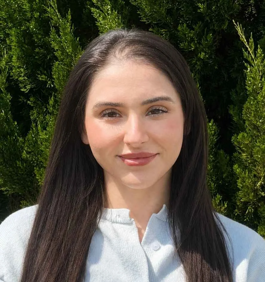 Victoria Scala LAC LPC headshot in Hoboken NJ