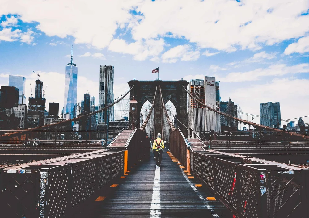A Brooklyn, NY street where clients meet an Anchor Therapy therapist through online therapy.