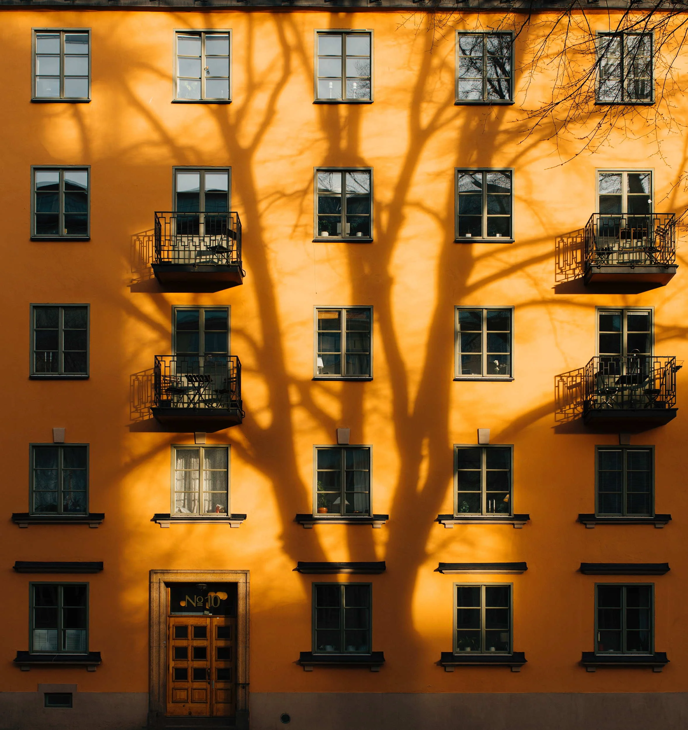 jon-flobrant-229724-unsplash.jpg