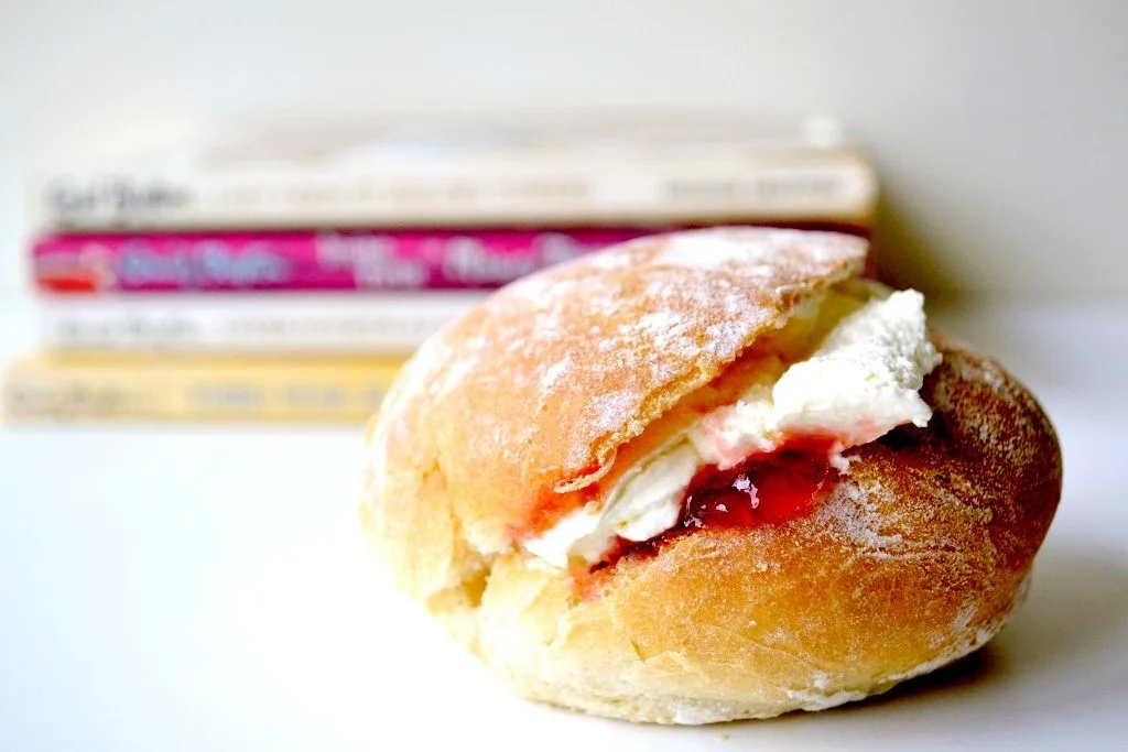 Jammy Buns from Malory Towers