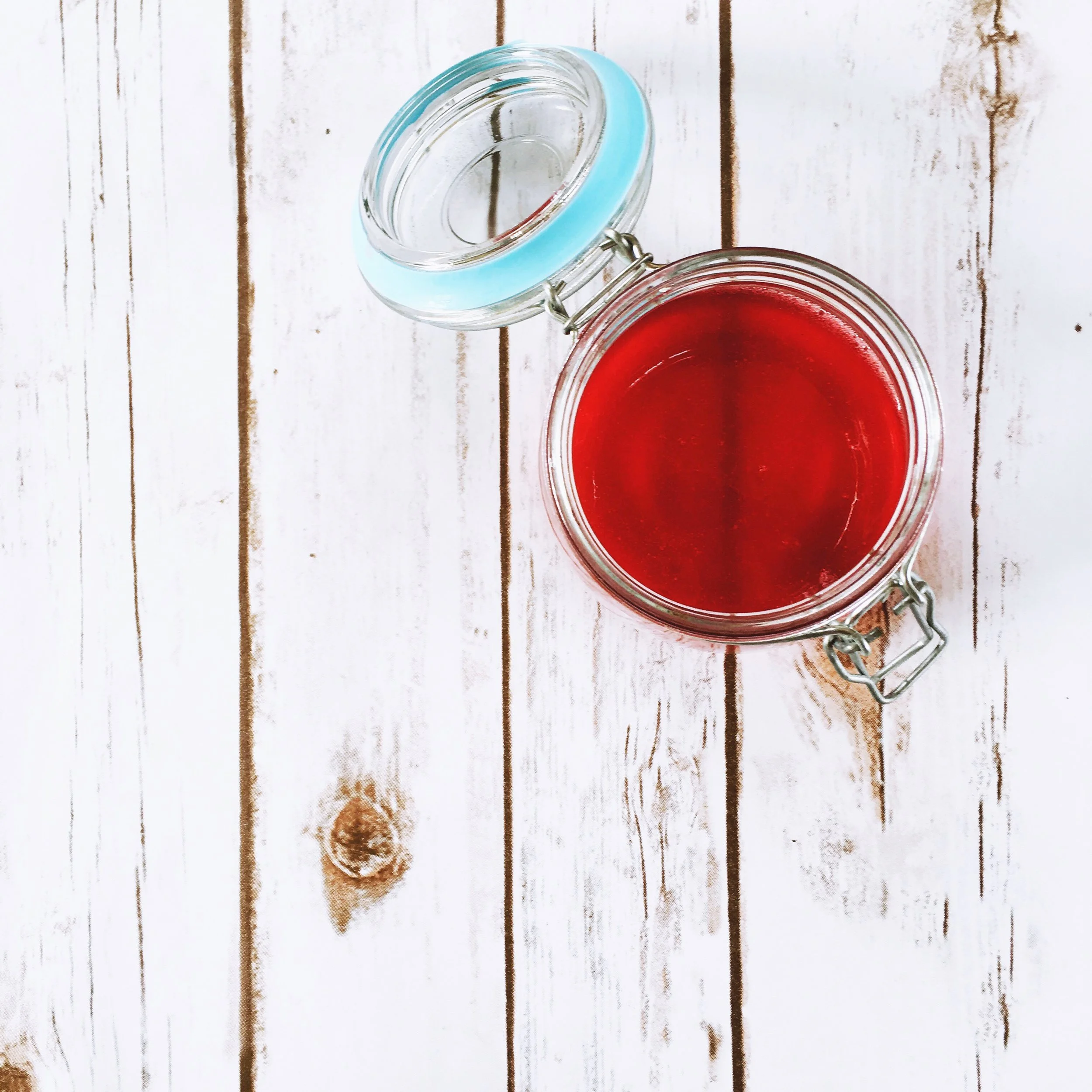 How to Make Rhubarb Syrup