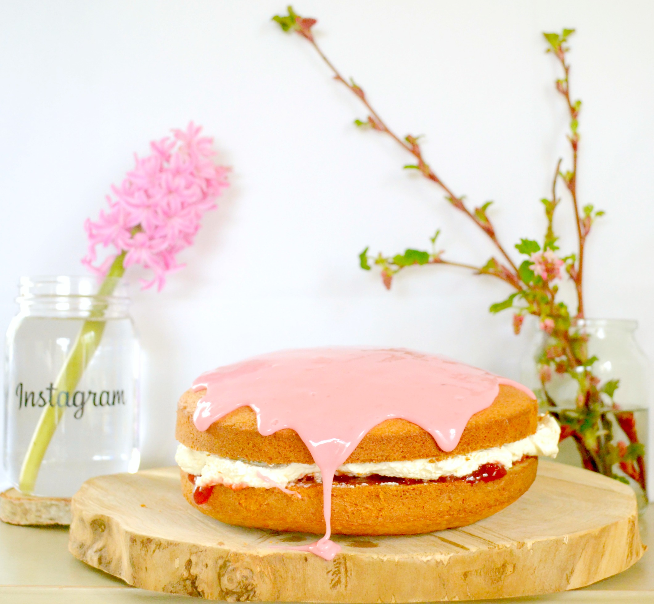 blood-orange-icing-cream-cake.jpg