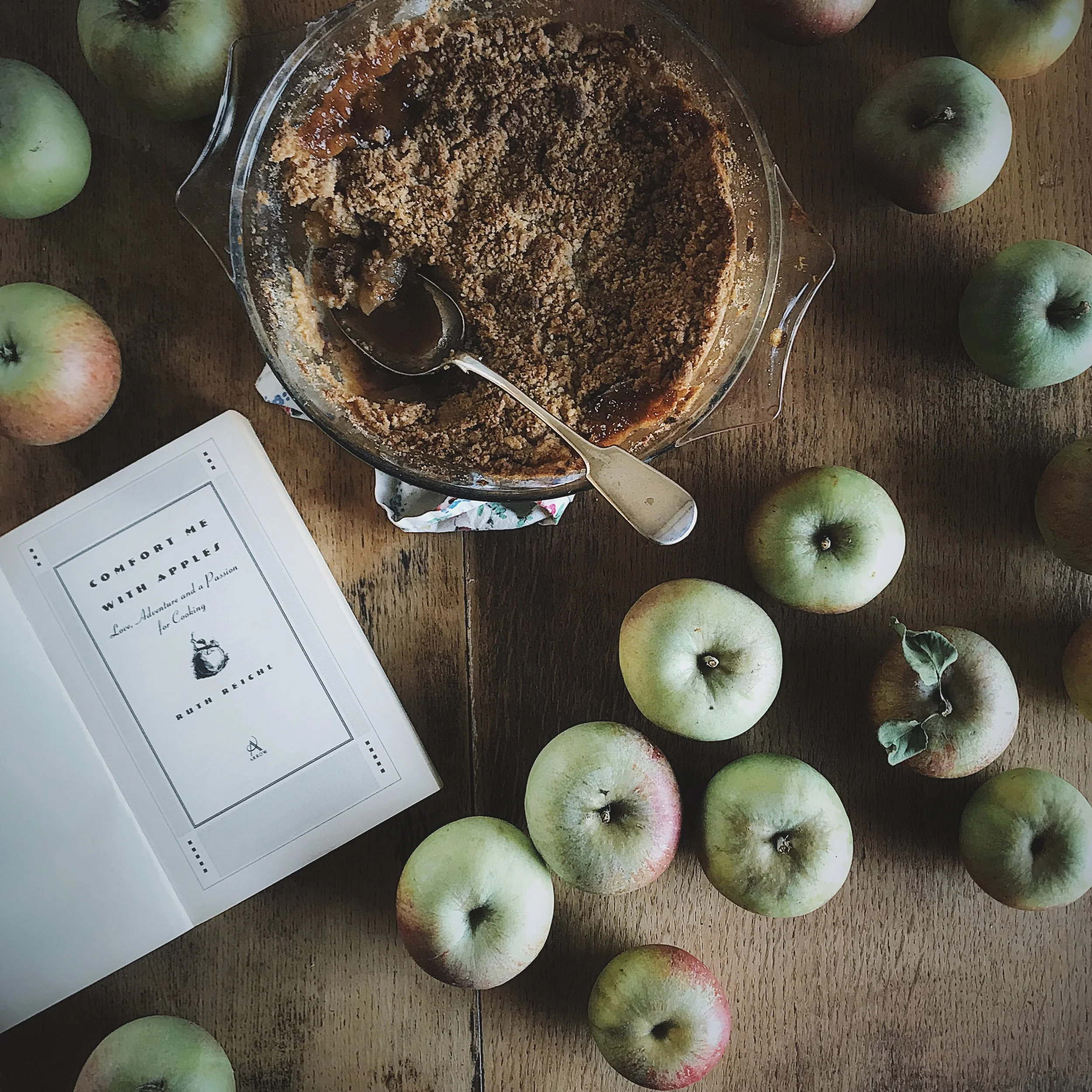 Comfort me with apple & cinnamon crumble