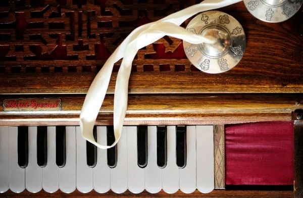 kirtan.jpg