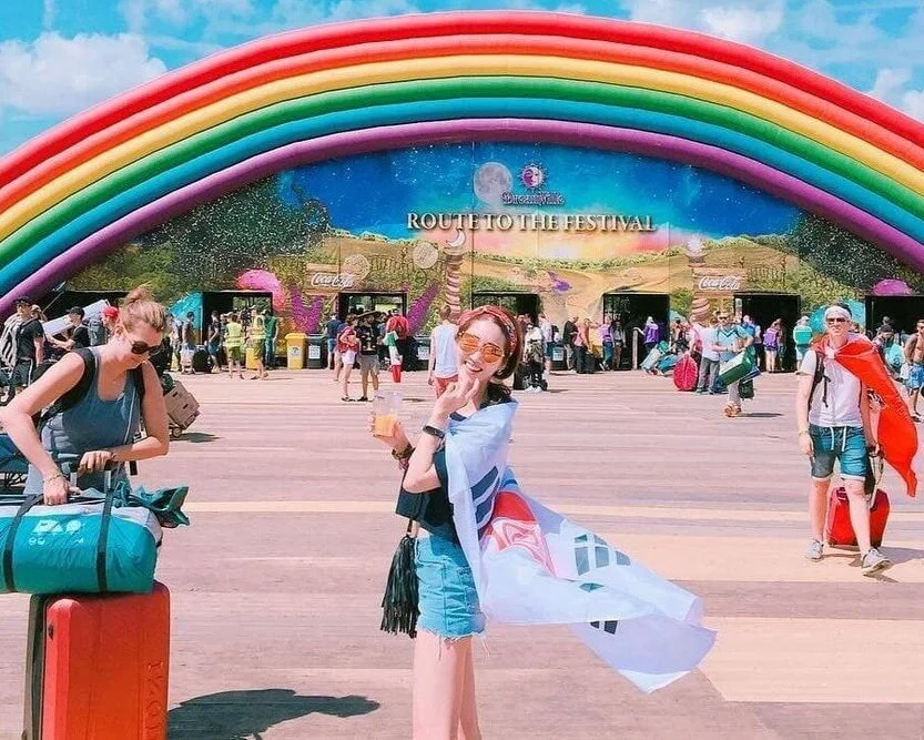A-girl-at-the-entrance-to-Tomorrowland.jpg