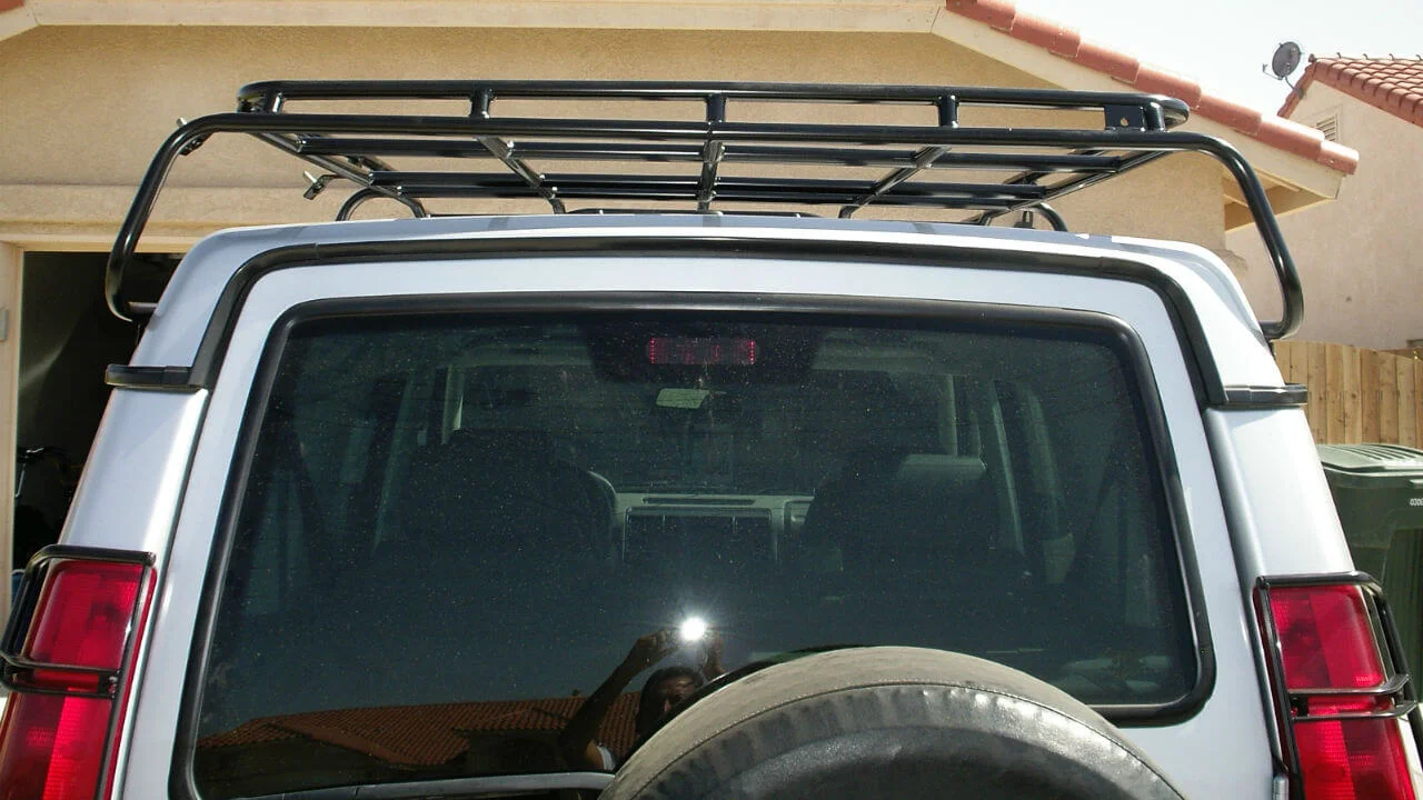 Land Rover Discovery Series 2 Low Profile Edition Roof Rack — Voyager Racks