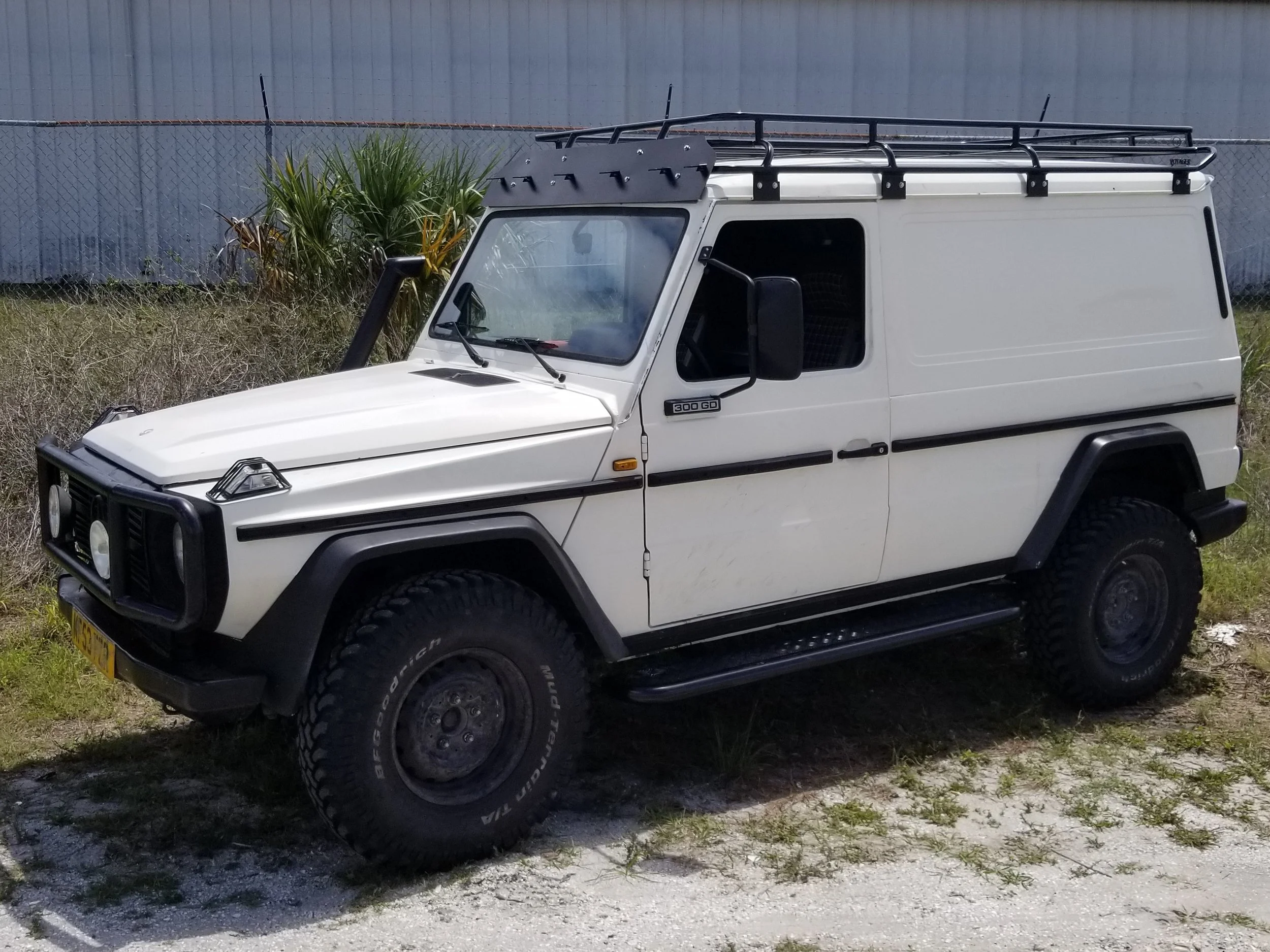 VOYAGER Roof Rack for Mercedes Gelandewagen (G300G500) — Voyager Racks