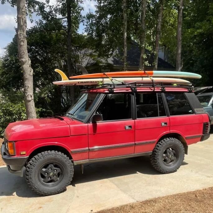 Hit the road, Jack. #VoyagerRacks #BestRackByFar #LandRover #RangeRover #Projects #Offroad #Overland #offroad #uwharrie #moab #mthood #bozeman #bigsky #Breckenridge #jacksonhole #aspen #snoqualmie #crystalmountain #A1A