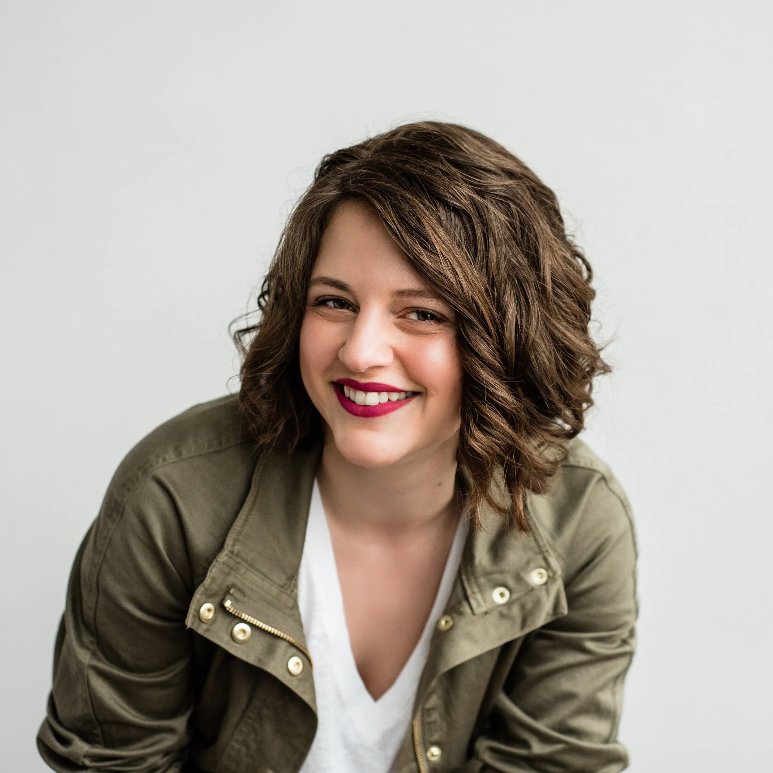 Ep. 27: Delegation Tips For The Busy Work At Home Mom | With Anna DeSalvo