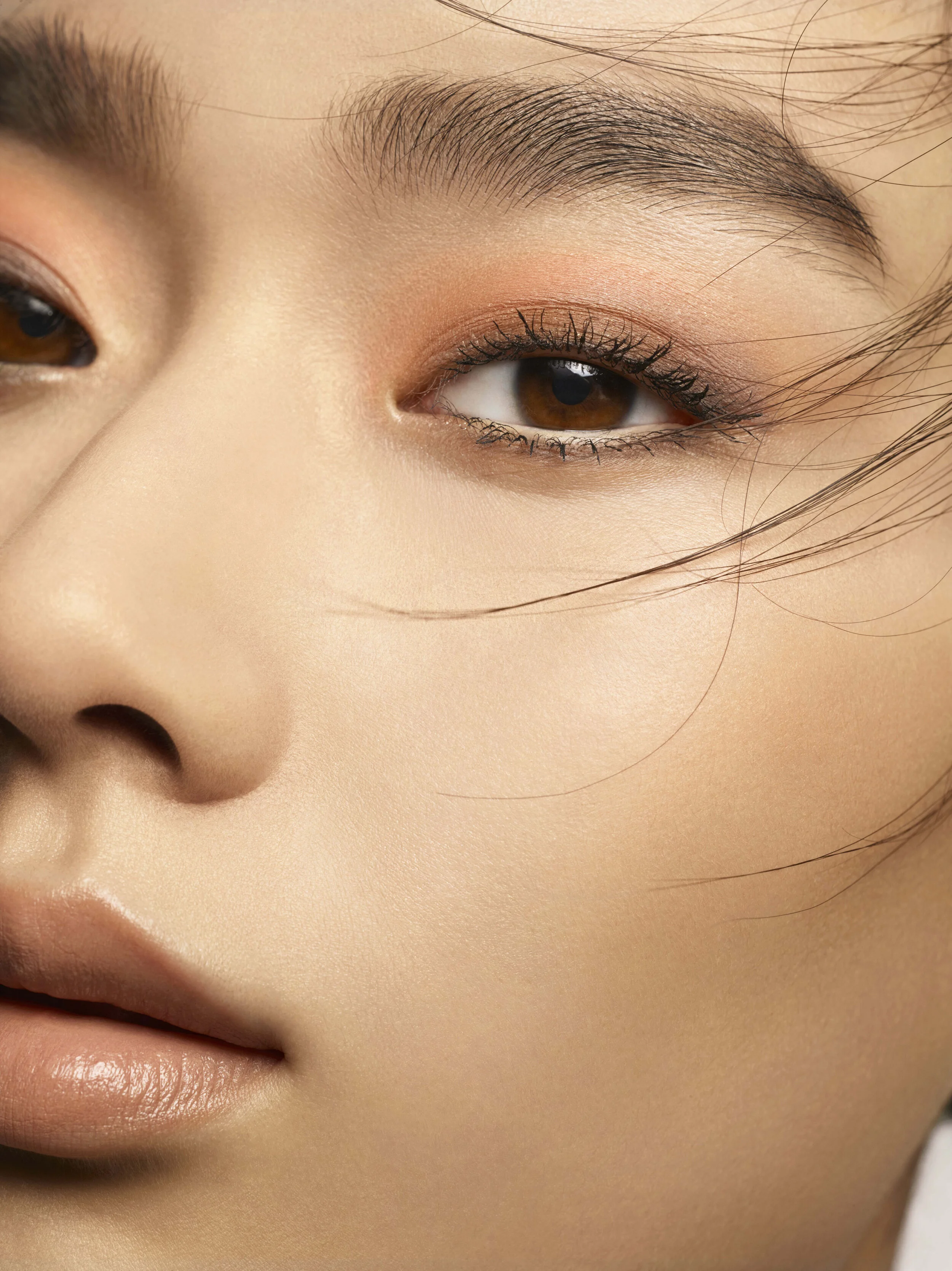 MAC_2019_StudioFix_Cushion_beauty_010_111522_RT1_v3.jpg