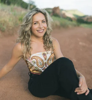 Abby Brown - Official Website