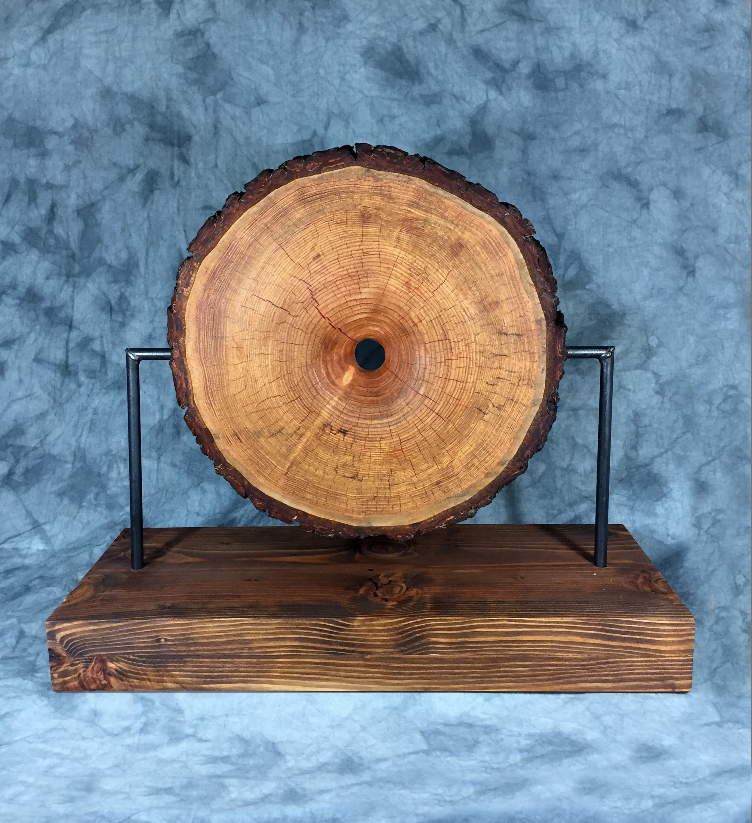 wood_hole_1.jpg
