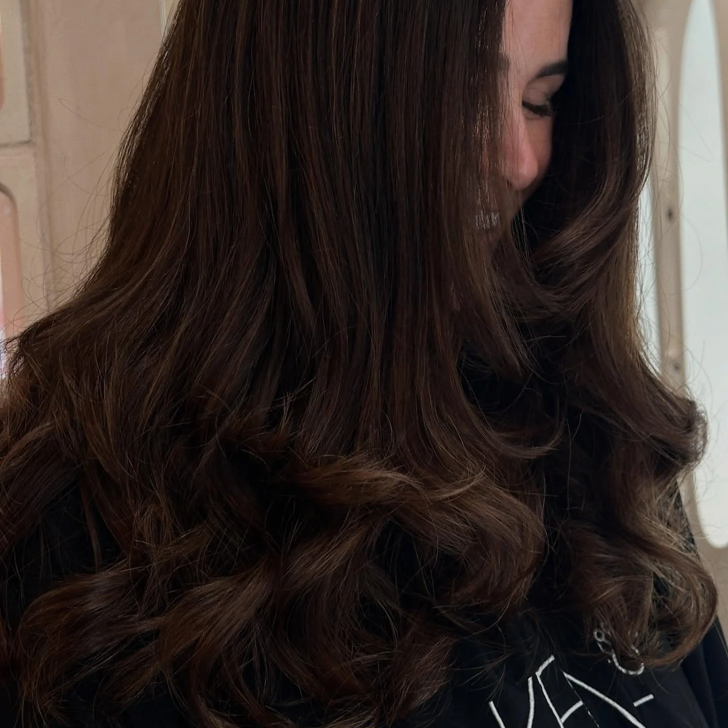 Bouncy &amp; Glossy, what more could you want? 🤩