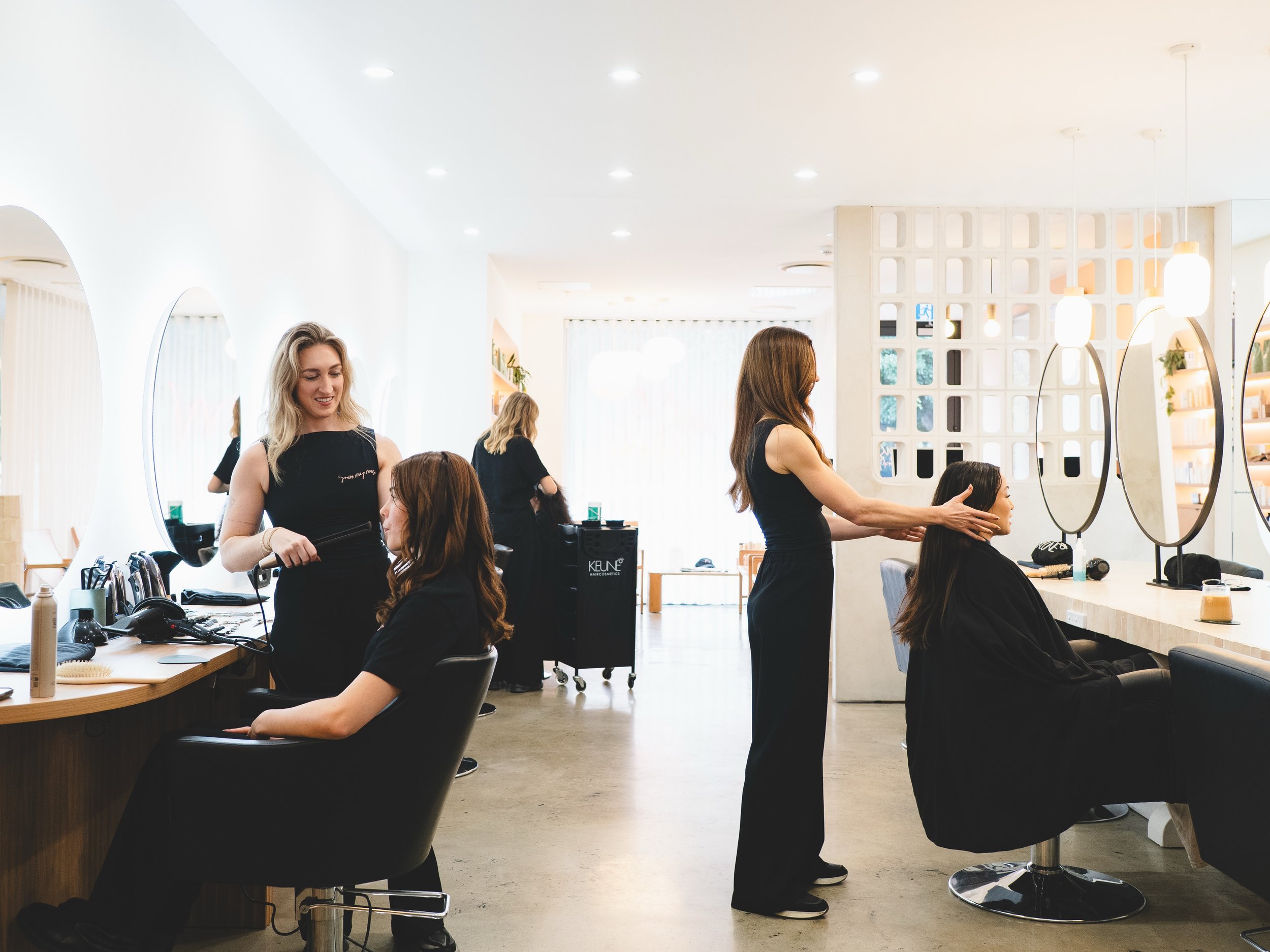 Our hair home. 🤍

#keuneanz #muse