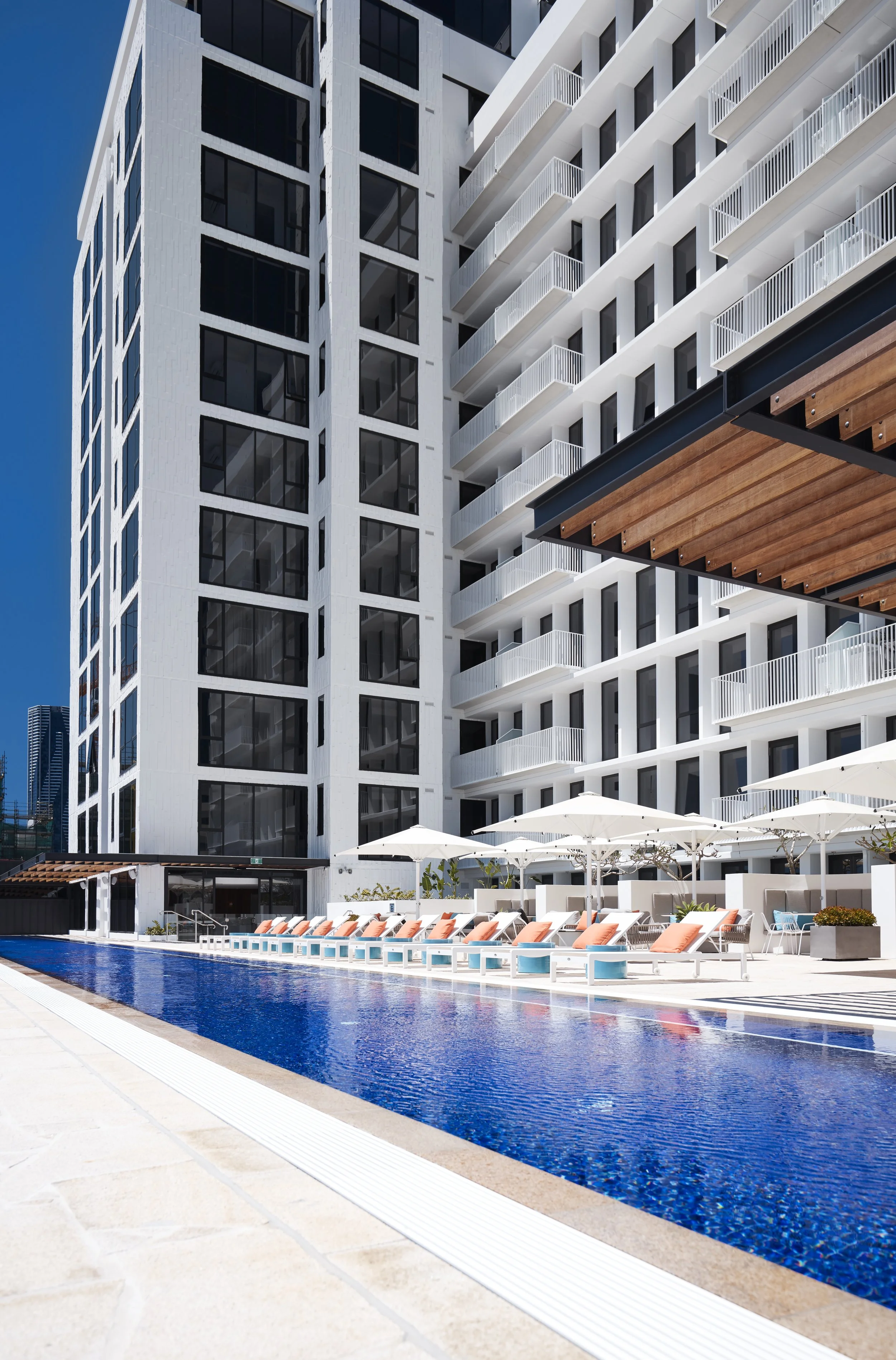 ArtSeries_TheJohnson_Pool_0107_HR copy.jpg