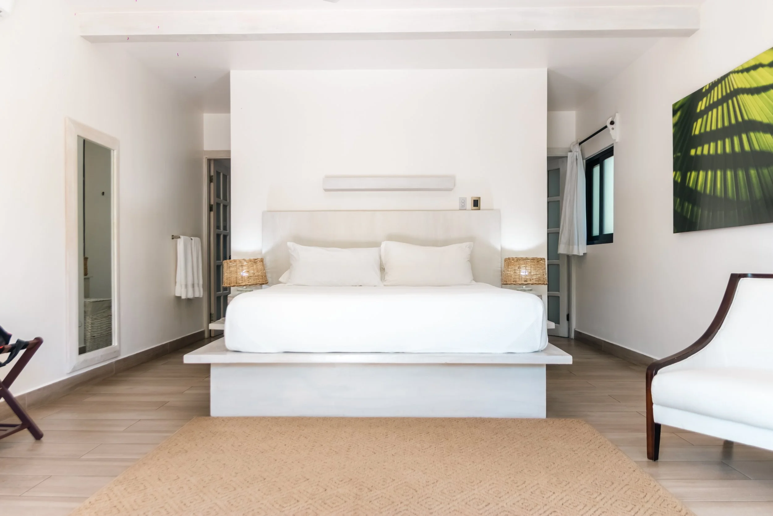 Tree Tops King 704 bed.jpg