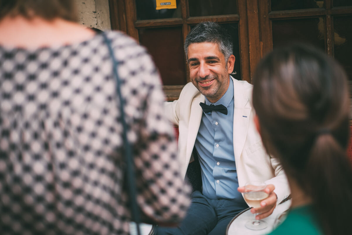 Célébrer mariage dans café Paris