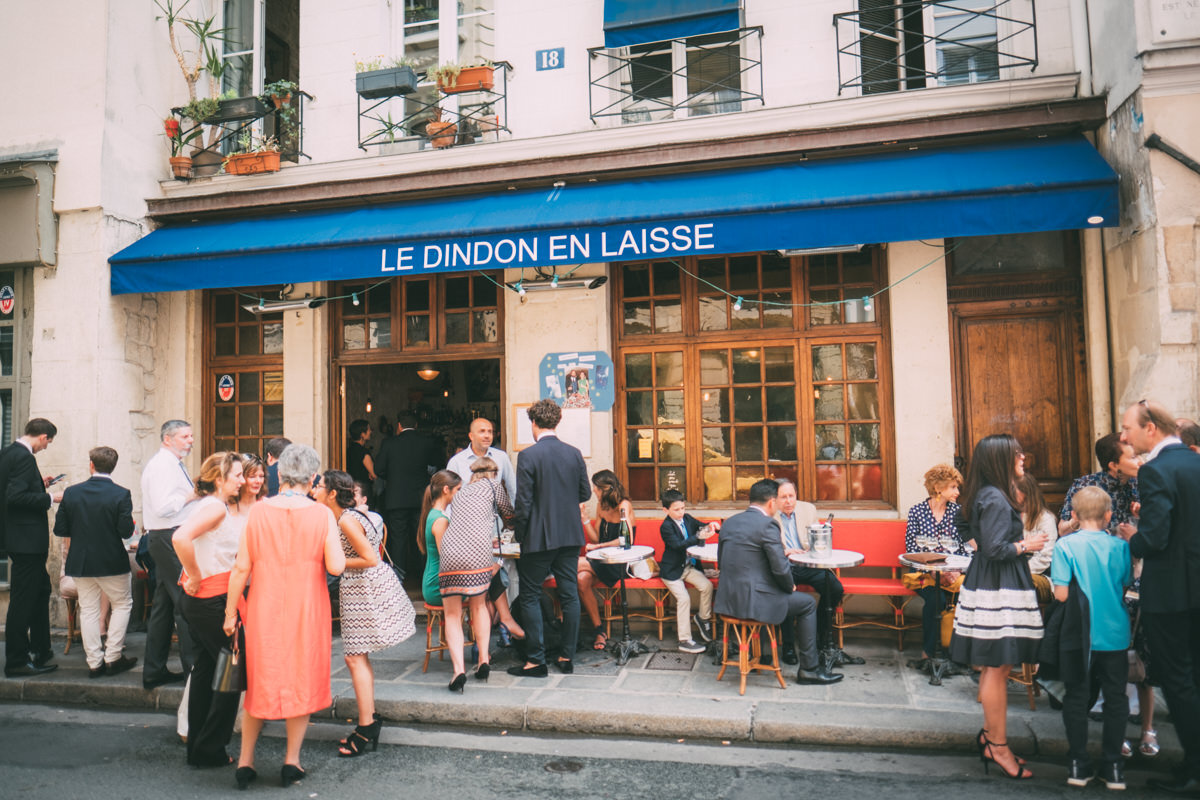 Célébrer mariage dans café Paris