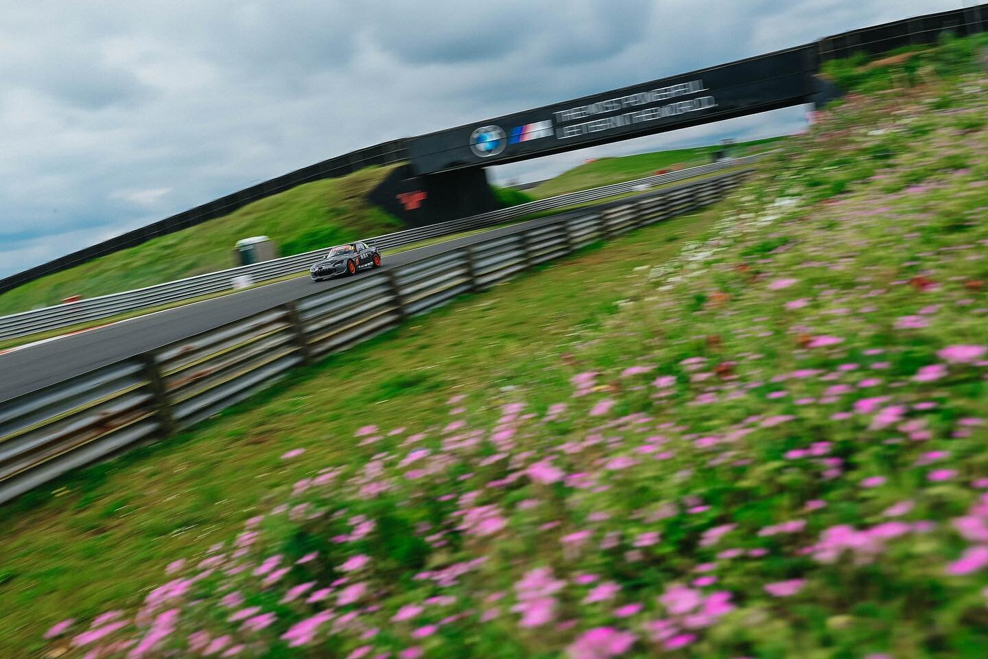 Not bias towards S2000&rsquo;s 🏁

Trackdays with @trackobsession 🙌⭐️⭐️⭐️⭐️⭐️