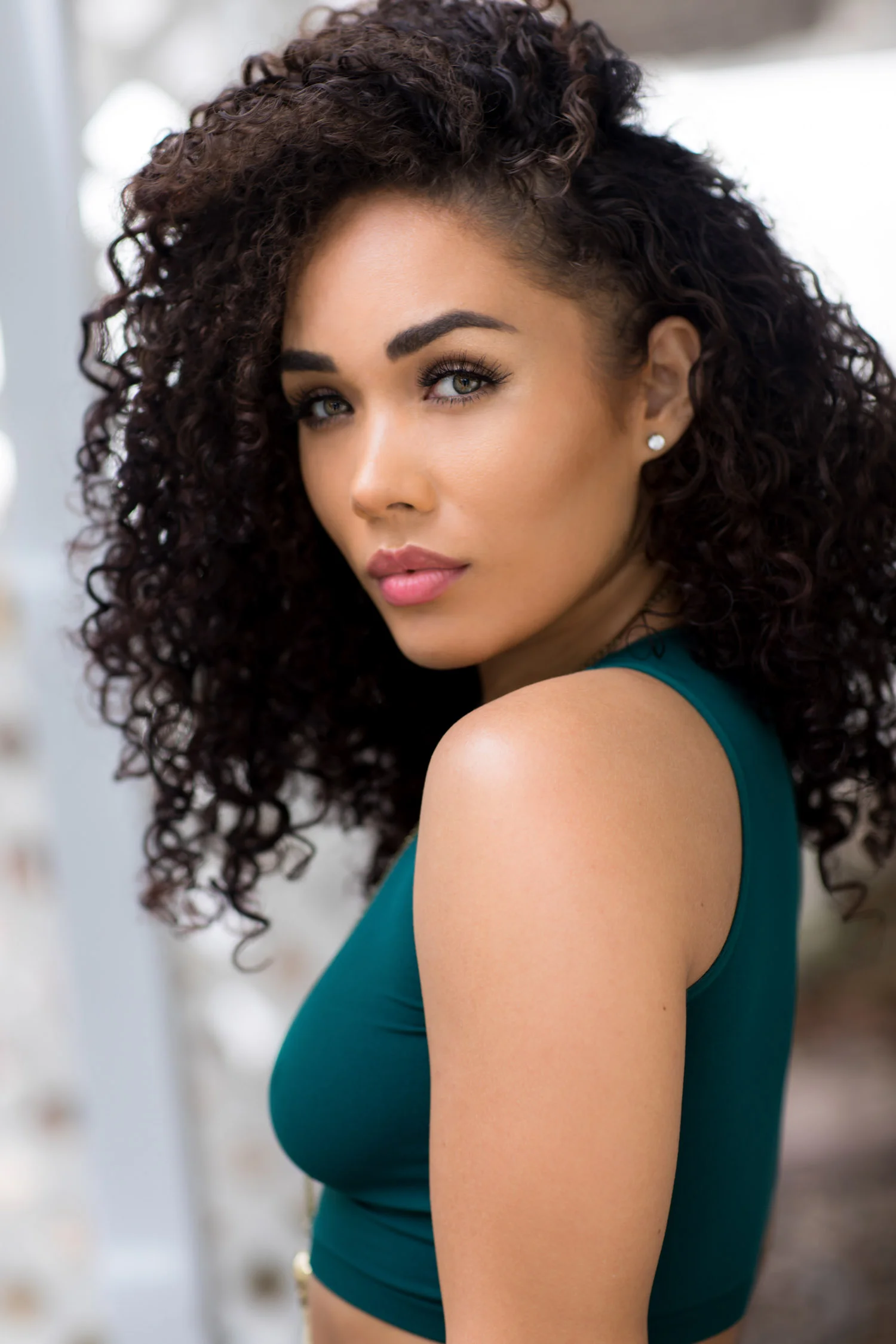 KreeshaTurner-1042r-web.jpg