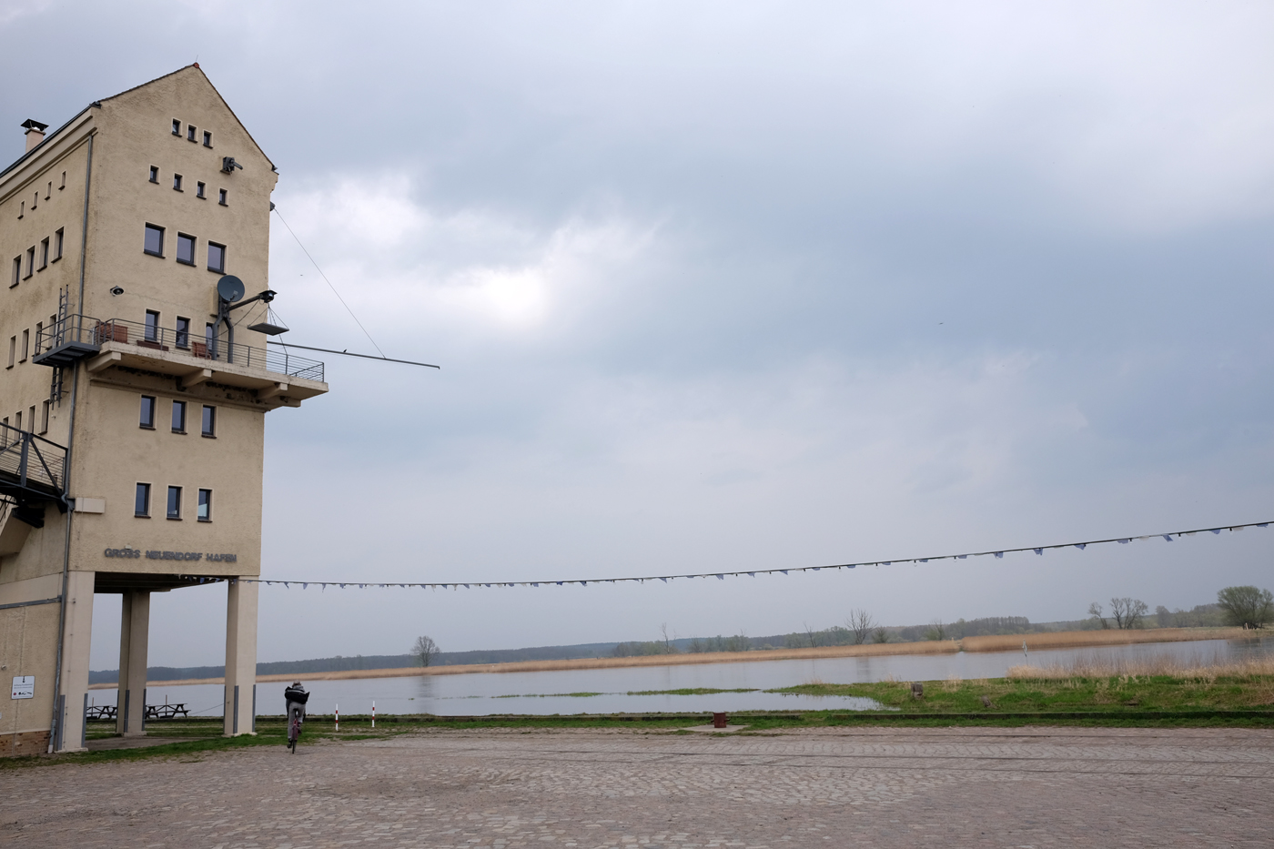 Verladeturm_gross_Neuendorf_00.jpg