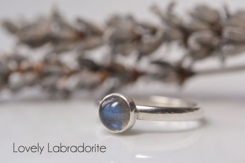 labradorite cabochon ring