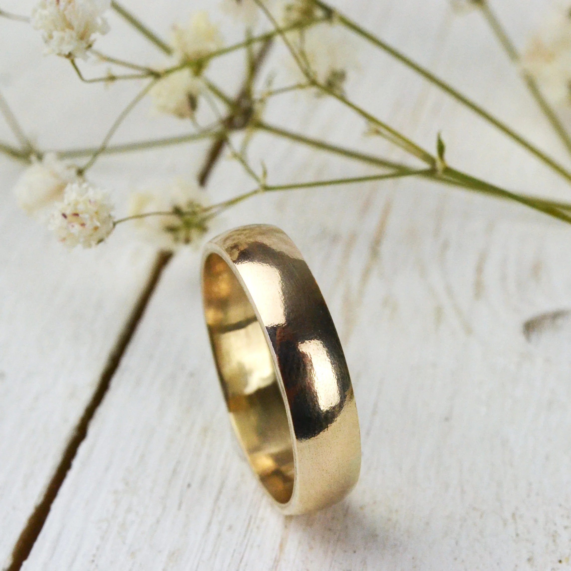gold band 5x1.5mm d.jpg