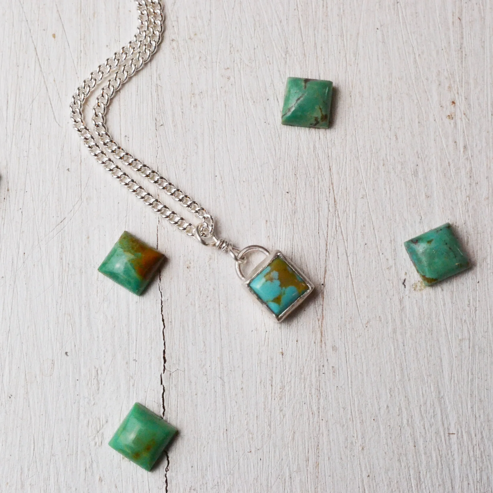 turquoise pendant.jpg
